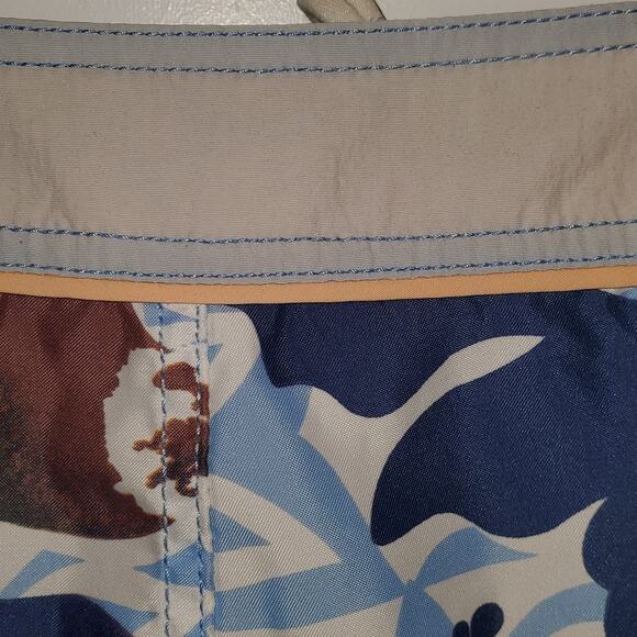 Tommy Bahama Relax Men's Floral Swim Board Shorts Size 34 - Picture 5 of 8